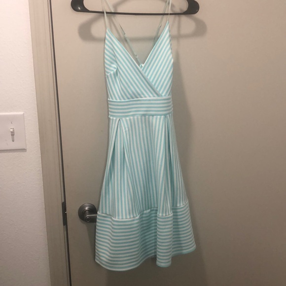 Soprano knee length dress - Picture 1 of 2